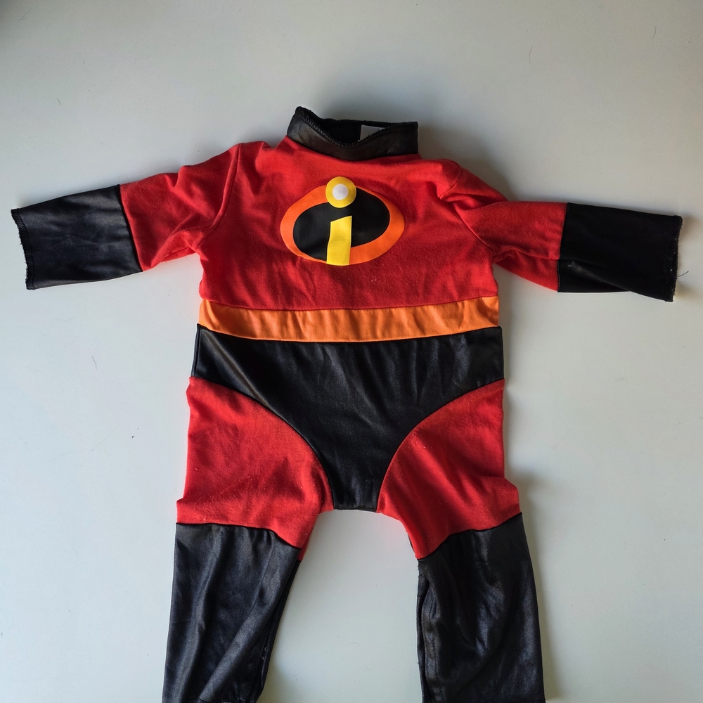 Superhero Kids Costume - Red and Black